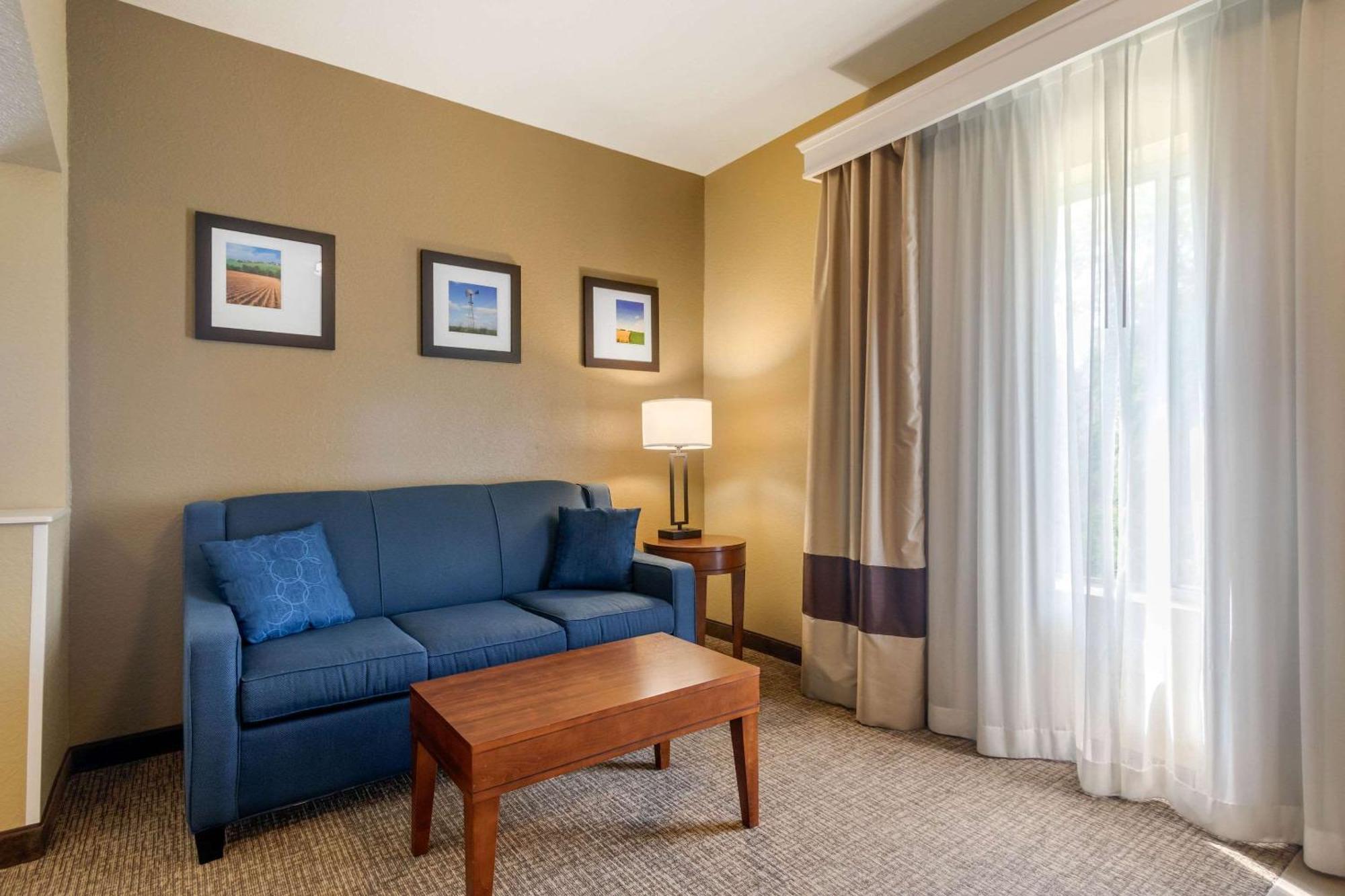 Comfort Inn & Suites Pittsburg Exteriér fotografie