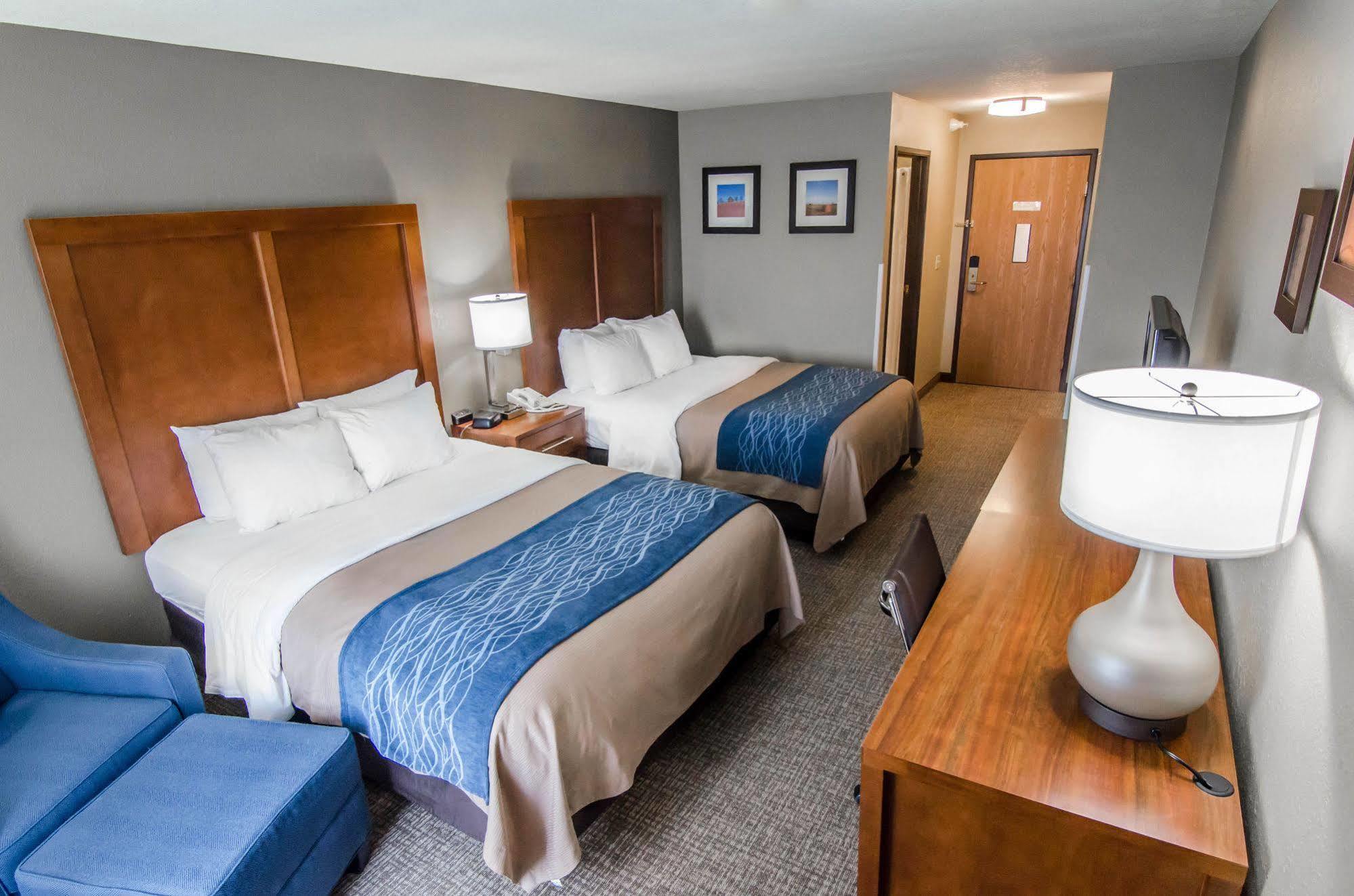 Comfort Inn & Suites Pittsburg Exteriér fotografie