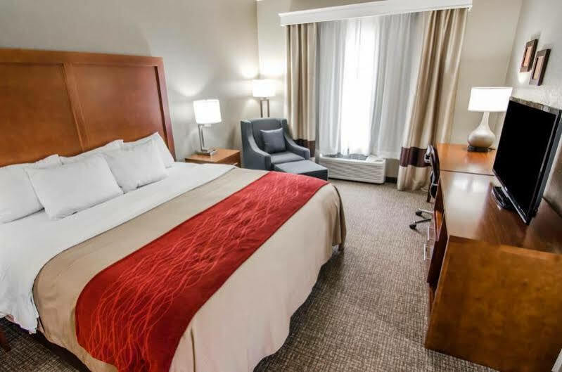 Comfort Inn & Suites Pittsburg Exteriér fotografie